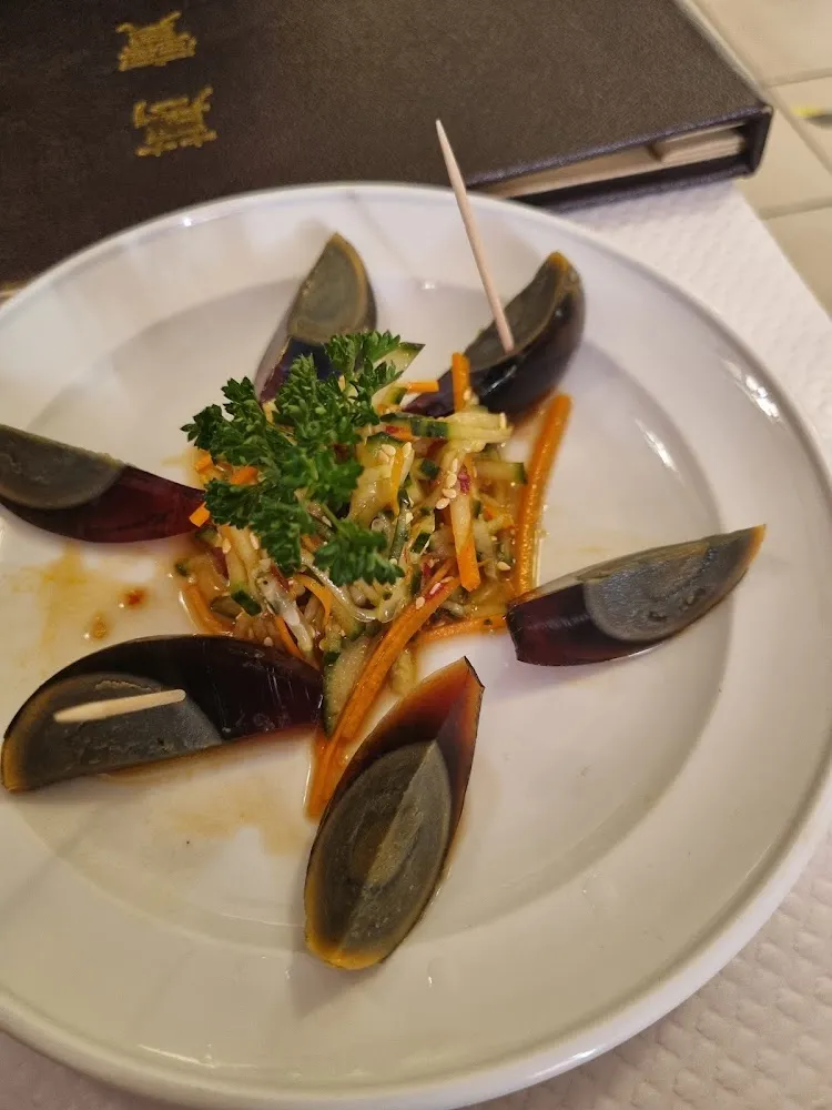 Des Œufs de Cent Ans